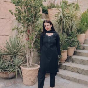 3-Piece chickenkari Suit jet black